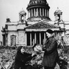 Первый урожай капусты - 1942 год. Исаакиевская площадь