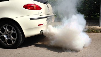 В Сочи введут ограничения на автомобили с бензиновым двигателем 