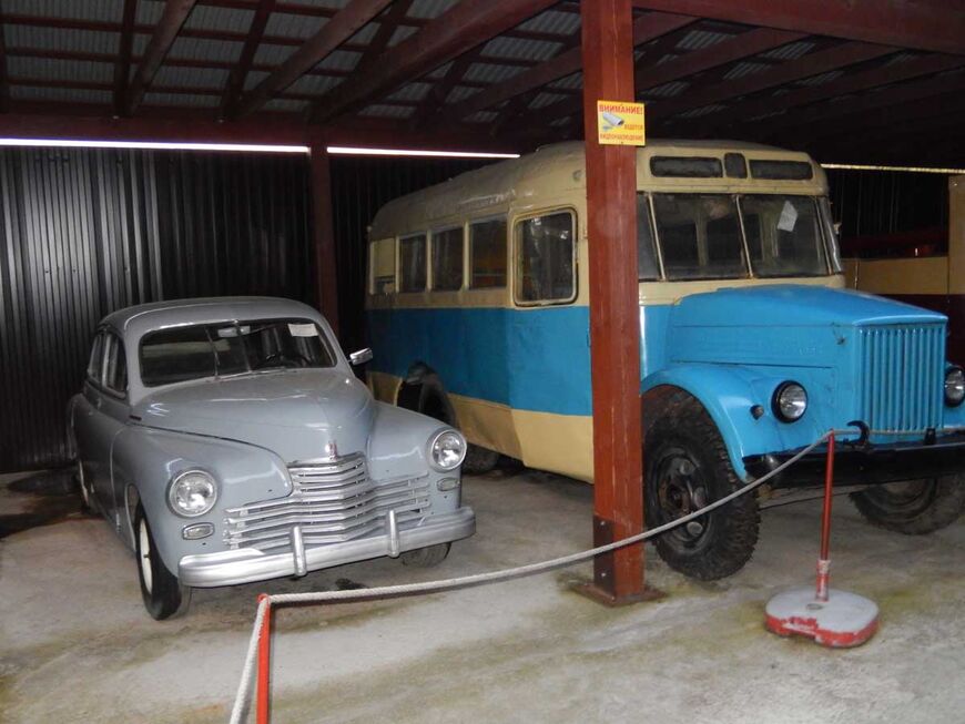 Музей ретроавтомобилей в Дагомысе (Сочи)