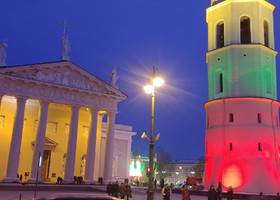 Вильнюс.Яркие огни ко Дню Независимости