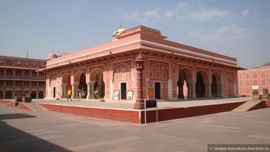 Джайпур – Городской Дворец, Обсерватория, Хава Махал и Бирла