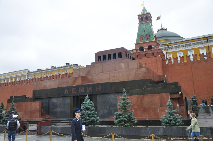 Я шагаю по Москве. Кремль