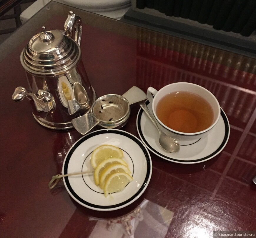 Послеполуденное чаепитие в Эдинбурге