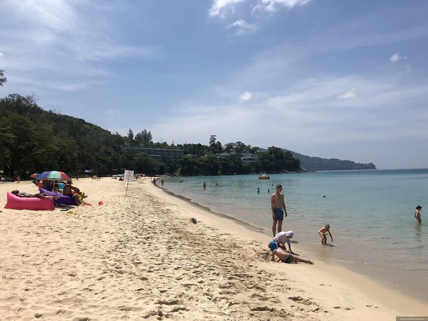 Пляж Сурин (Surin Beach)