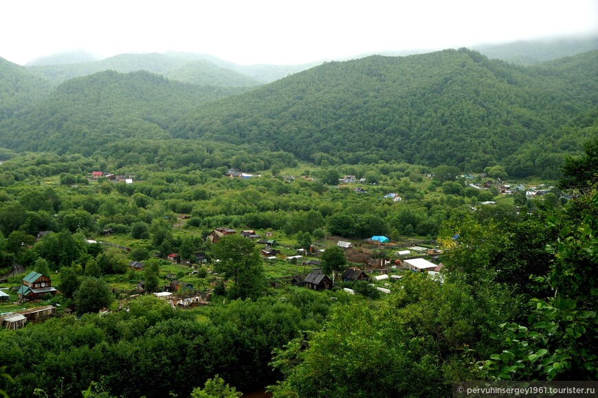 Долина реки Найба и хребет Шренка, северная часть поселка Быков - частный сектор