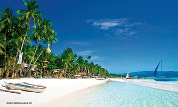 Ростуризм призывает туроператоров приостановить продажи туров на остров Боракай
