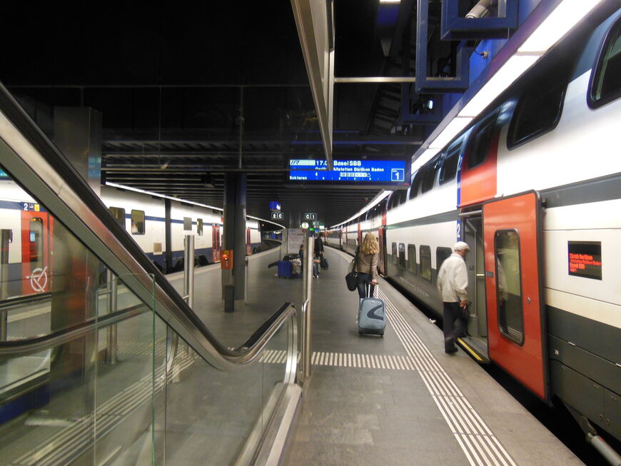 Железнодорожная станция в аэропорту Цюриха