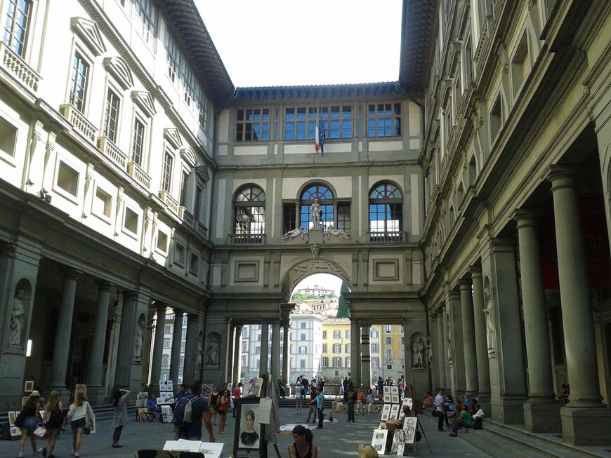 Галерея Уффици (Galleria degli Uffizi)