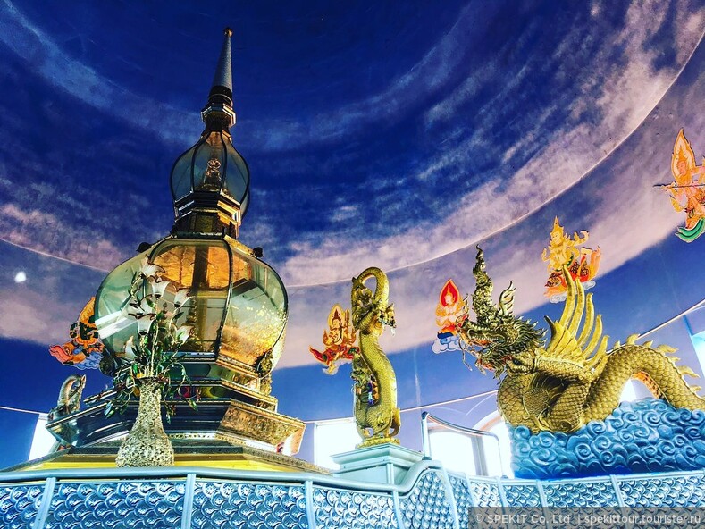 Храм Ват Тхатон и Кристаллическая пагода
