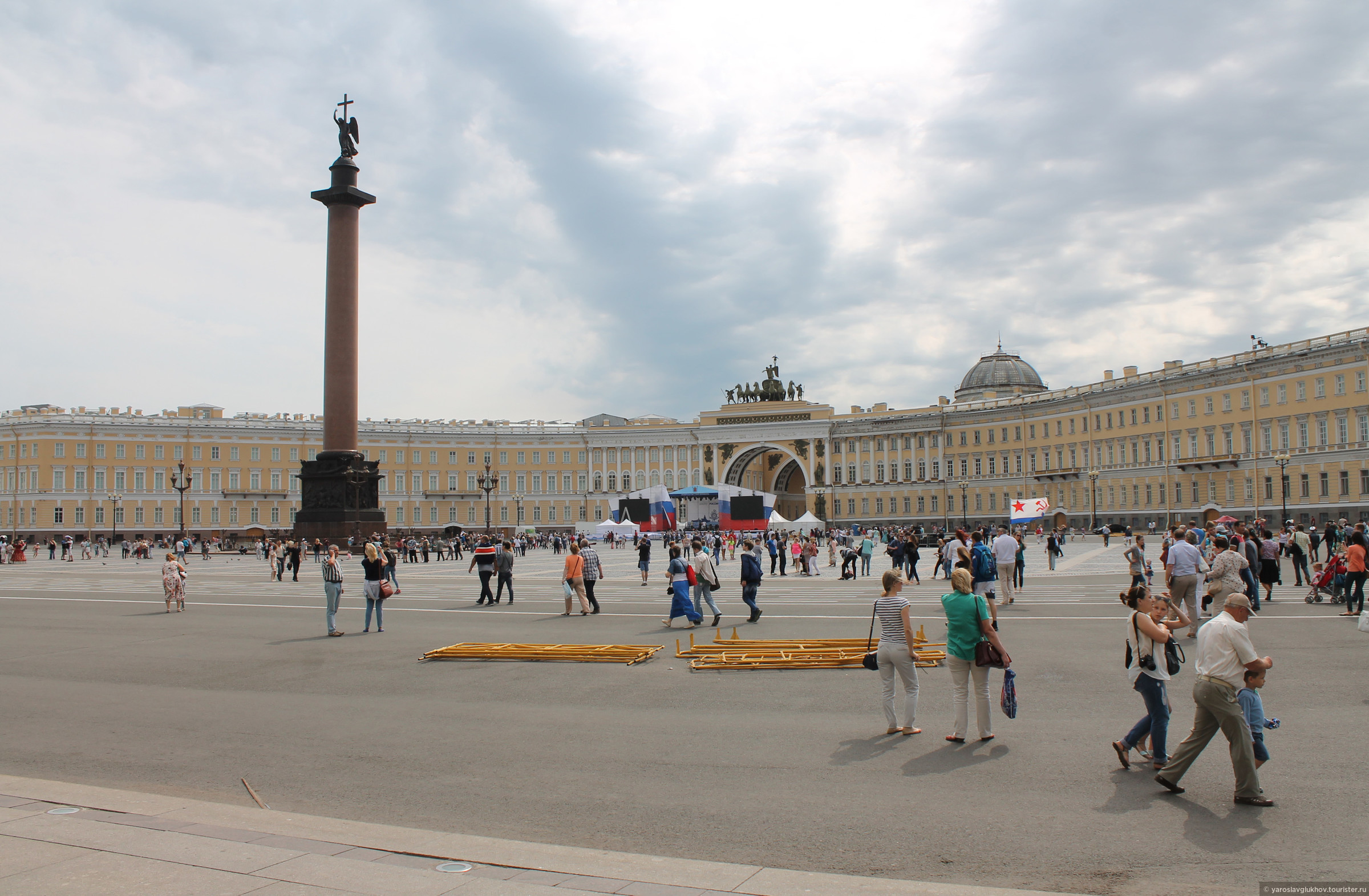 Дворецкая площадь в санкт петербурге