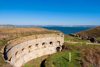 Крепость Керчь в Крыму предлагает бесплатные экскурсии