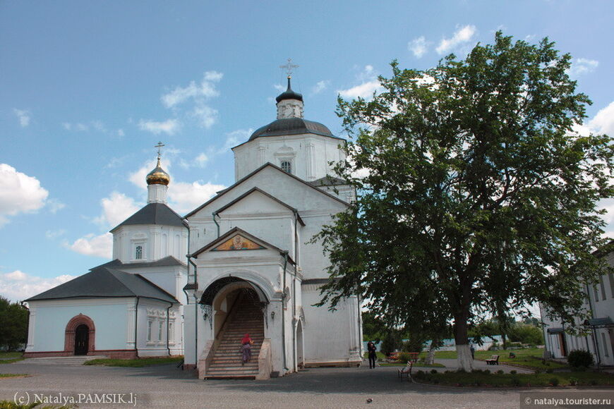 Рыльский монастырь карта
