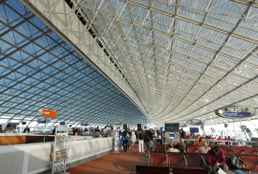 Аэропорт «Шарль де Голль» в Париже