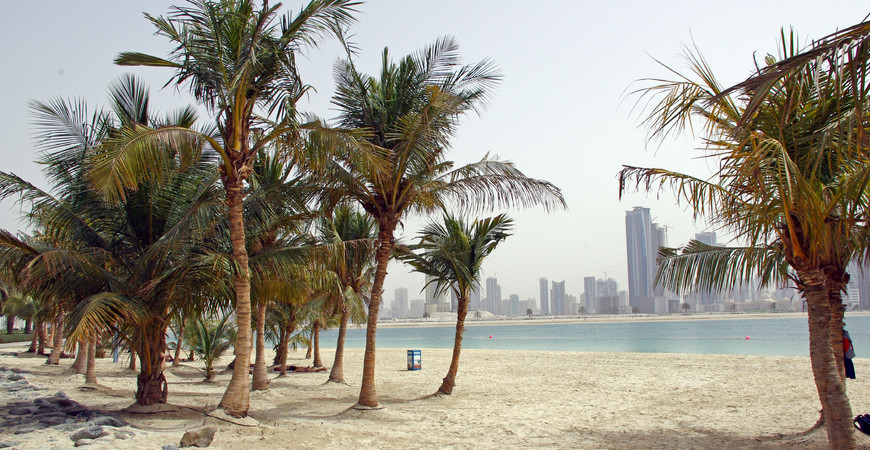 Пляж Аль Мамзар