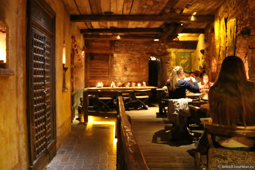 Средневековый ресторан в Риге