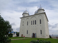 Древние соборы Свято-Юрьева монастыря