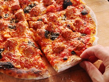 Итальянцы съедают в день почти 8 миллионов пицц 