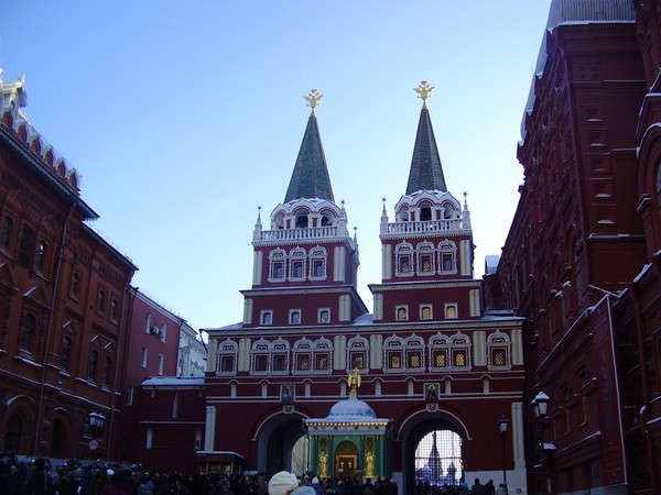 Москва: столица с азов 