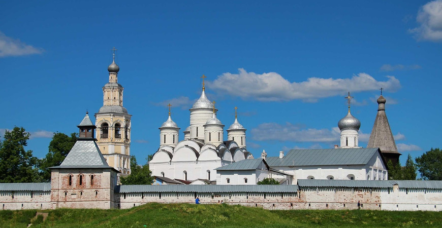 Спасо-Прилуцкий Димитриев мужской монастырь