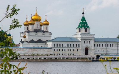 Ипатьевский монастырь – «колыбель» Дома Романовых