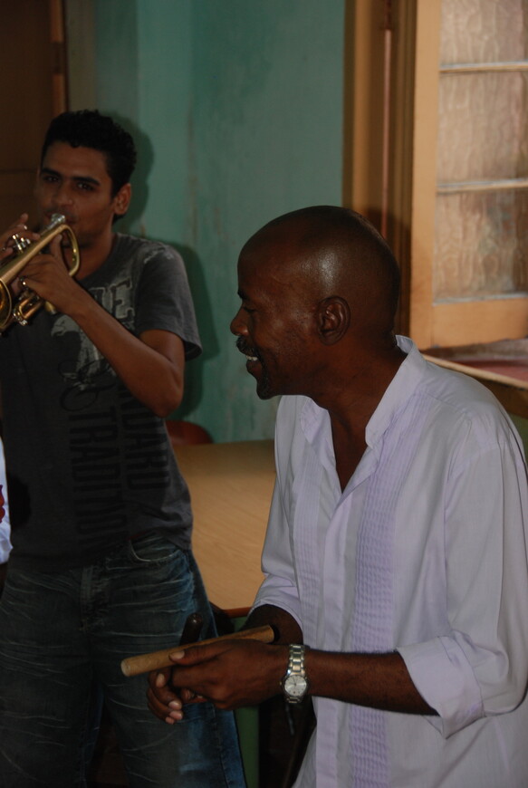 Музыкант Карлос Мартинез. Гавана.