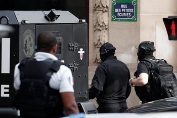 Захват заложников в Париже завершился без жертв 