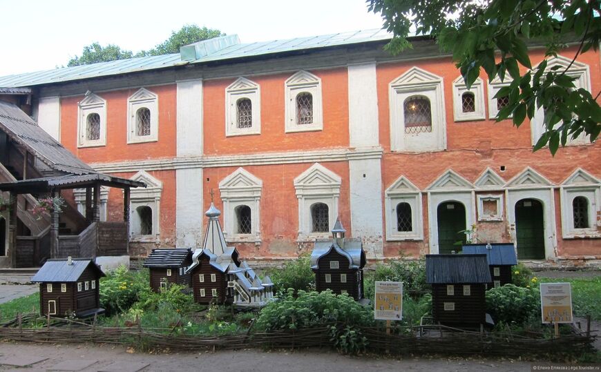Келейный корпус Спасо-Преображенского монастыря
