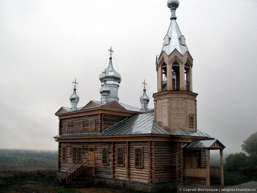 Церковь Илии Пророка (Ильинская церковь) на Троицком городище (2013)