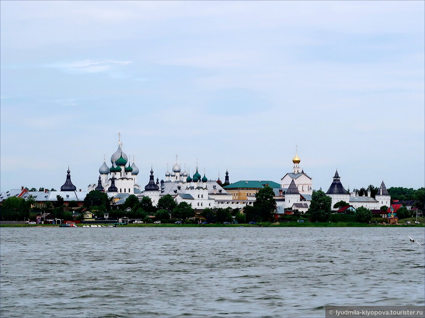 Один день в Ростове Великом. 1 — Кремль и озеро Неро