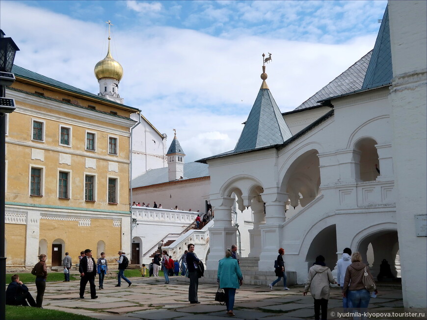 Один день в Ростове Великом. 1 — Кремль и озеро Неро