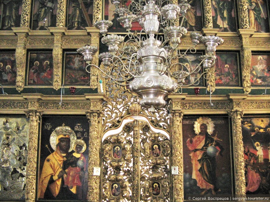 Иконостас в церкви Иоанна Богослова (фото Натальи К.)  