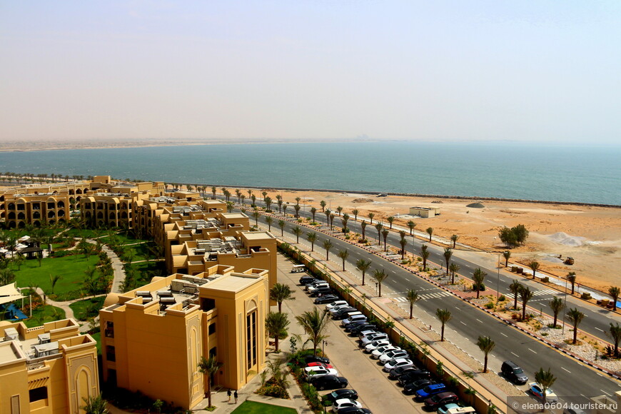 Marjan island отзывы. Аль Марджан ОАЭ остров. Искусственный остров Аль Марджан. Набережная Marjan Island. Рас Аль Хайма.