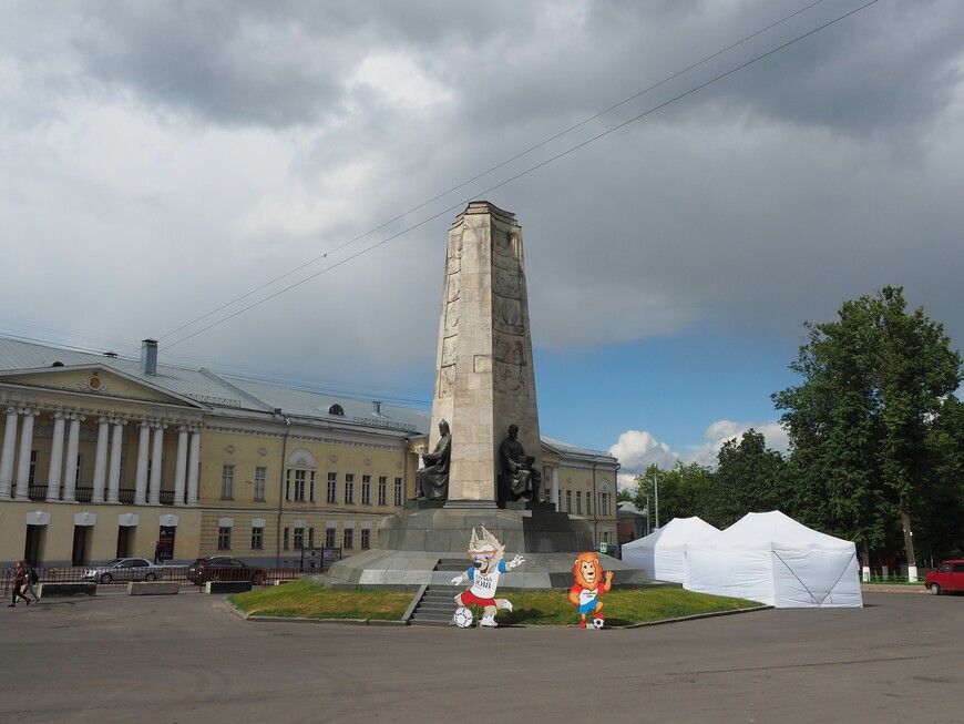 Во Владимир из Москвы на один день или как сегодня живет средневековая столица России