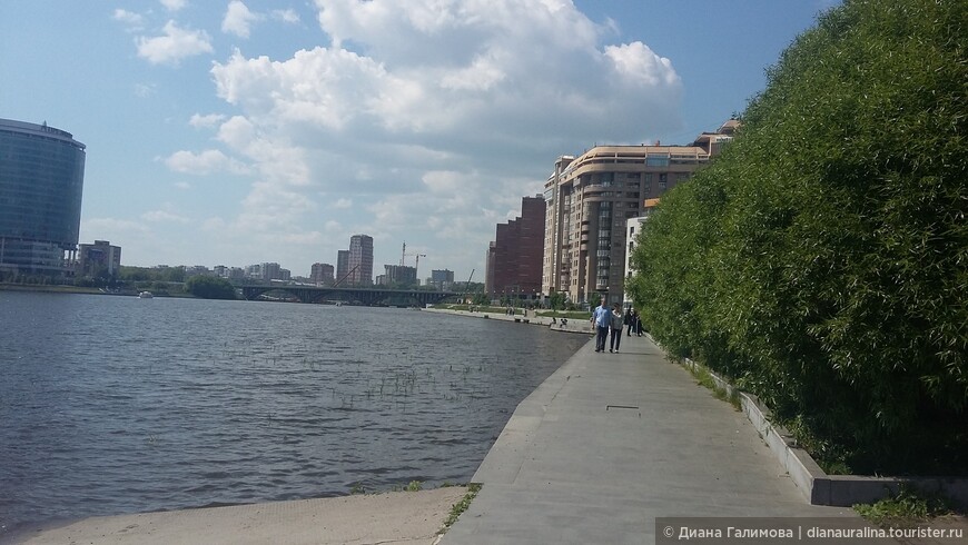 Екатеринбург Уральской области: конструктивизм и спорт. Прогулки по городу.