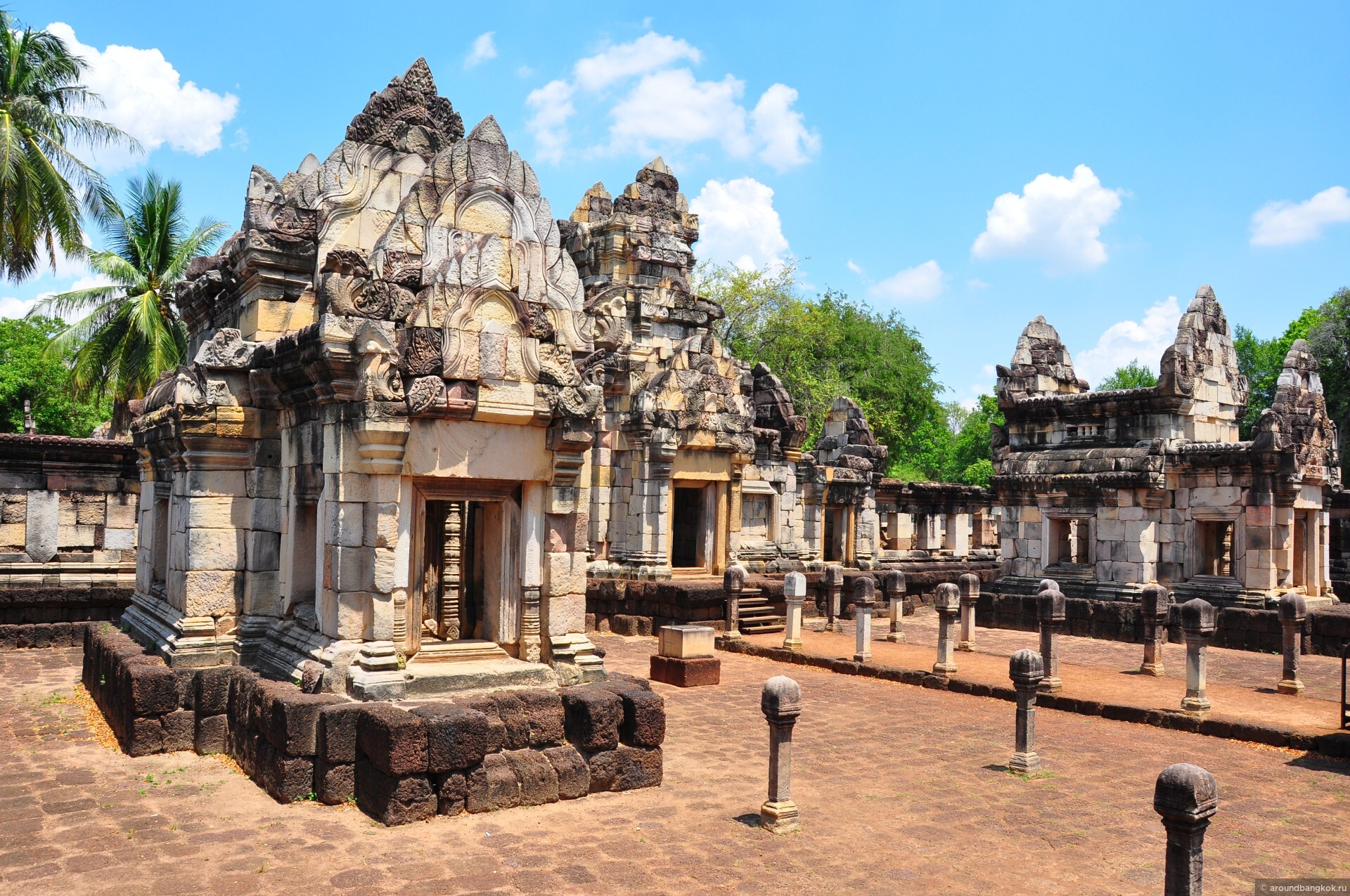 Бангкок камбоджа. Бангкок Ангкор ват. Камодже Анкор Тайланйд. Археологический парк Ангкор, Камбоджа. Храмы Ангкора в Камбодже Южные ворота.