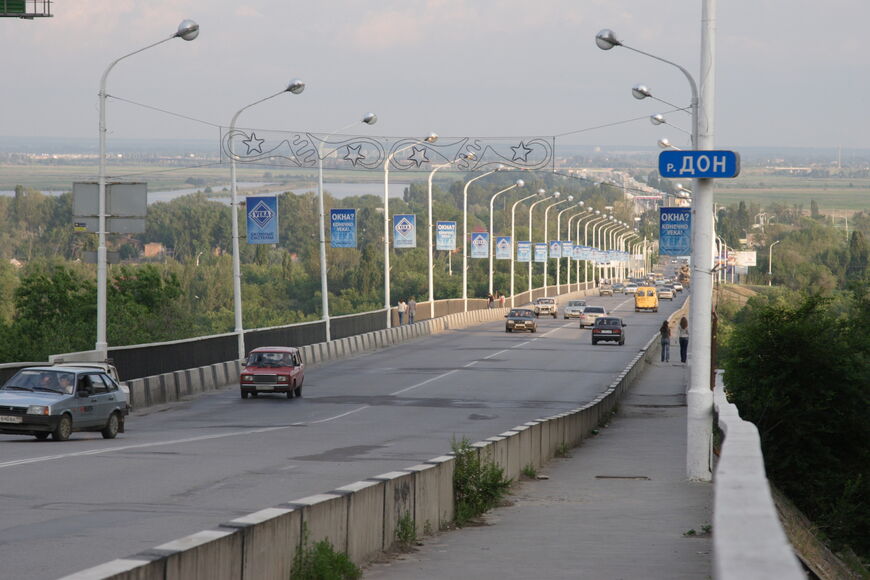 Ворошиловский мост в 2006 году