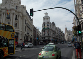 Улицы и дома Мадрида