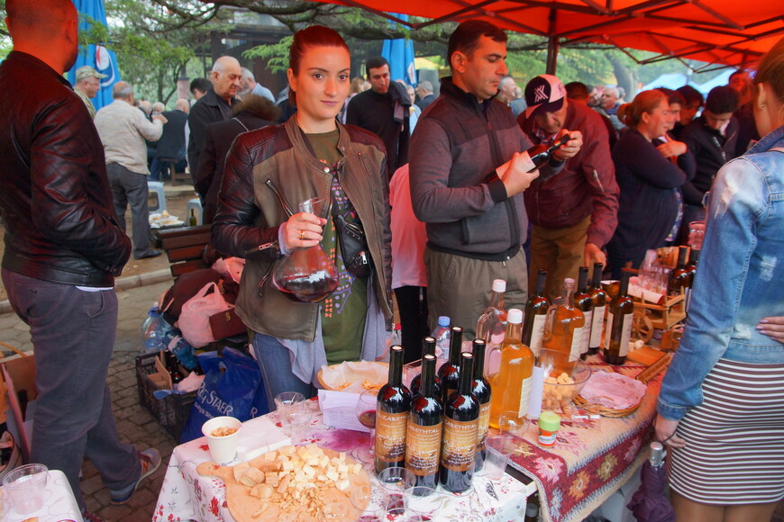 Весенне-летняя Грузия. Фестиваль вина в Тбилиси. 