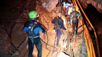 В Таиланде пещеру, в которой застряли дети, сделают туробъектом 