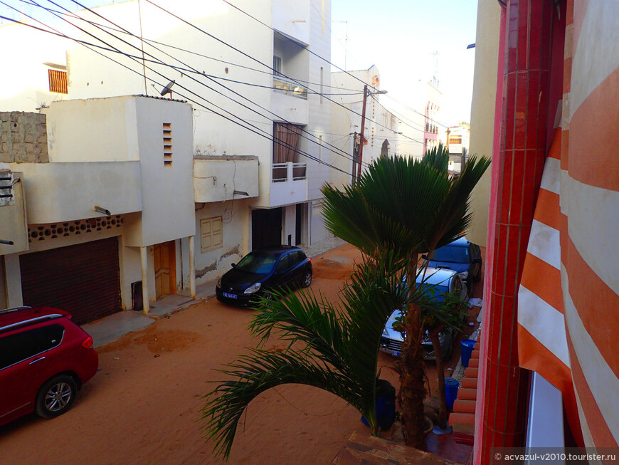 Дакар — город в песке. Лица западной Африки...