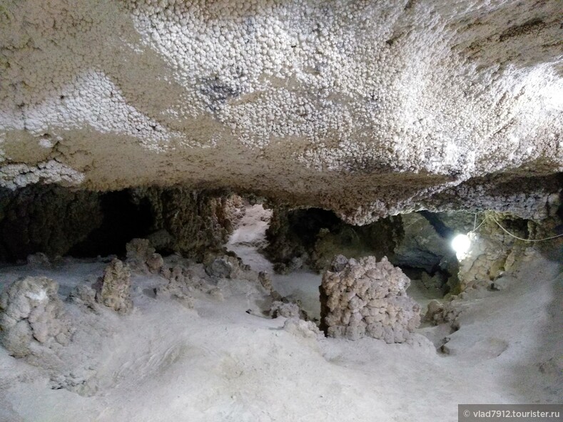Кипр. Инжировая пещера Севрного Кипра.