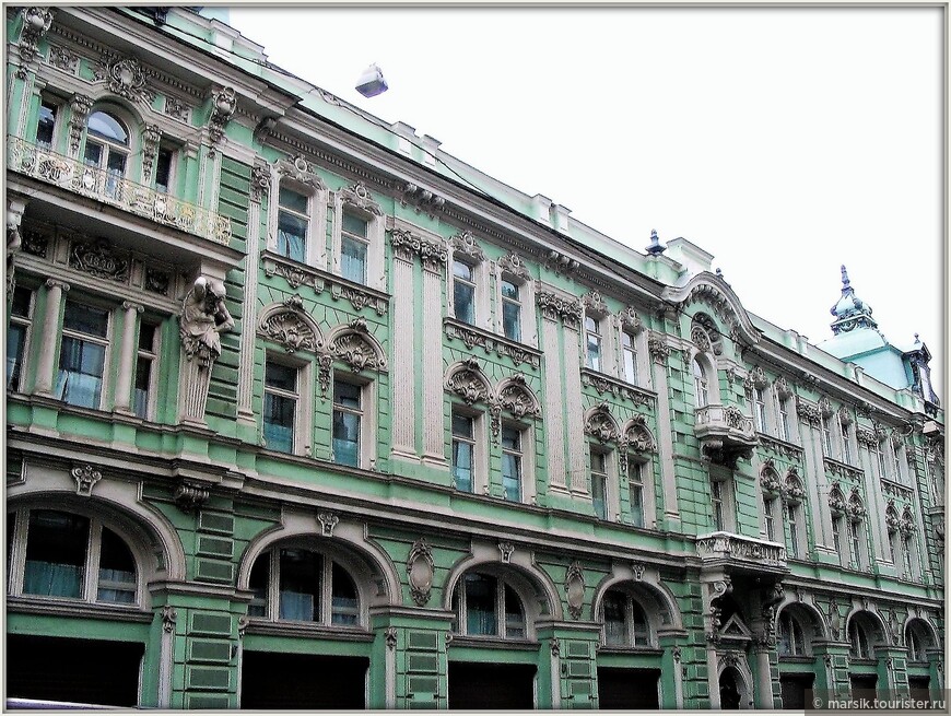 Самые красивые магазины столицы России
