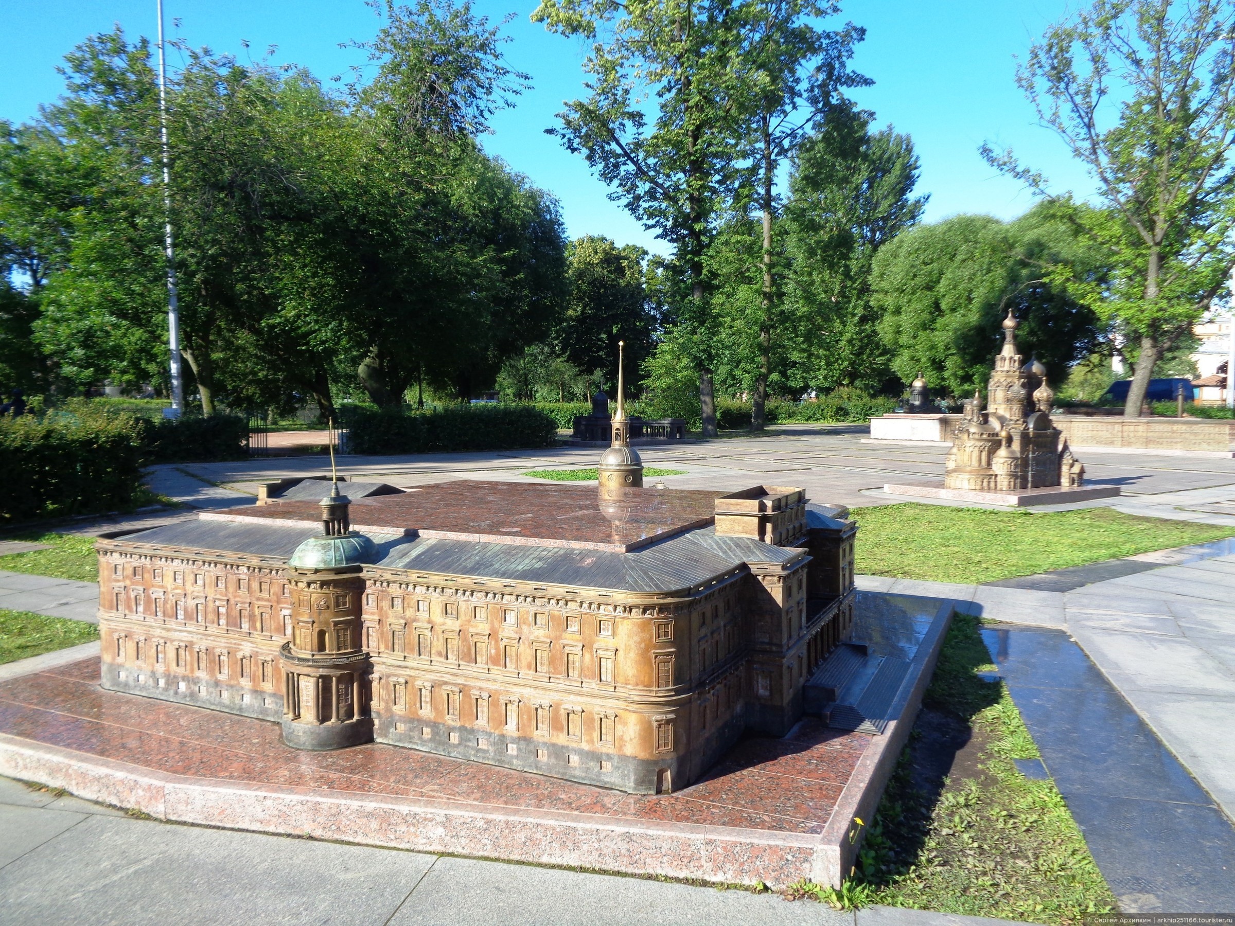 Санкт петербург александровский парк