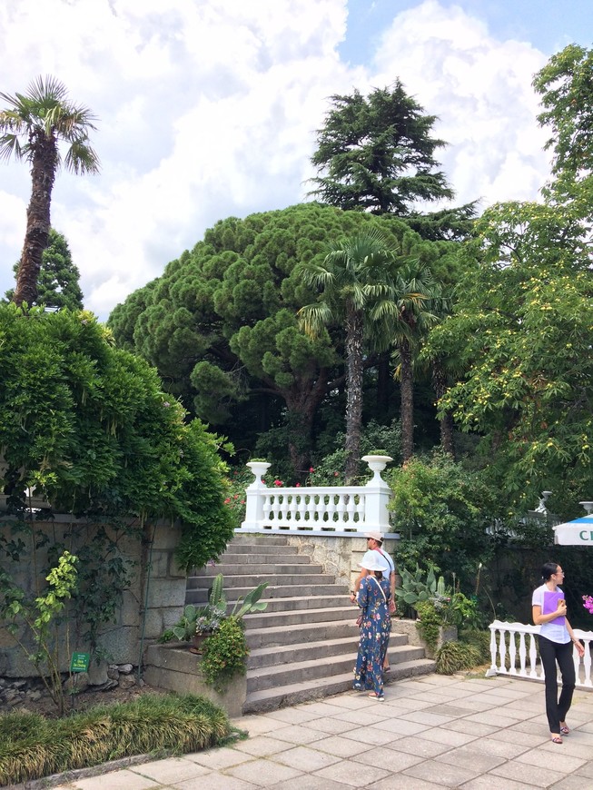 Путешествие по Крыму. Гурзуф и Никитский ботанический сад