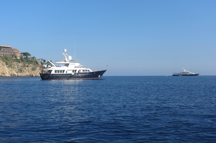 День четвертый Морская прогулка по набережной Джардини и таормины на барке
