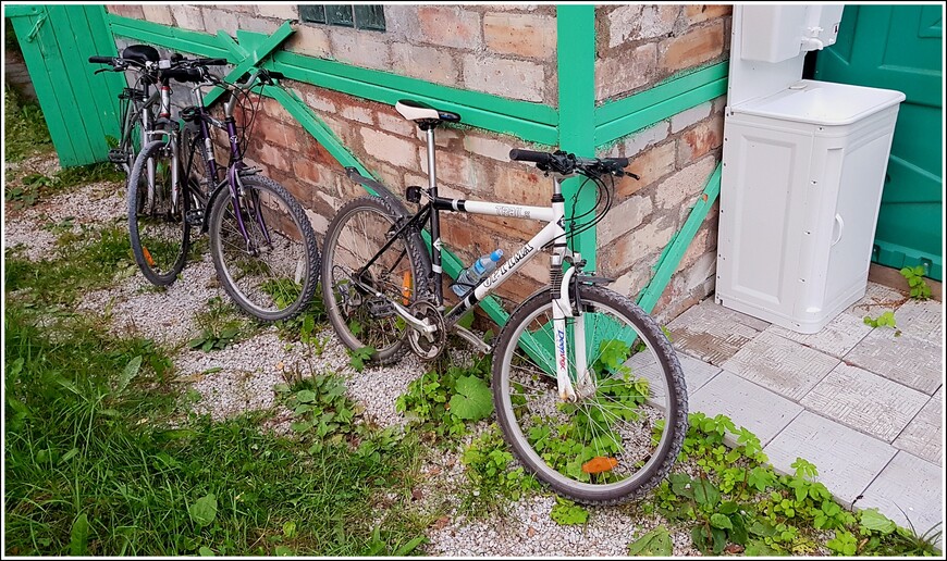 Велосипеды, уха и зеленые озера