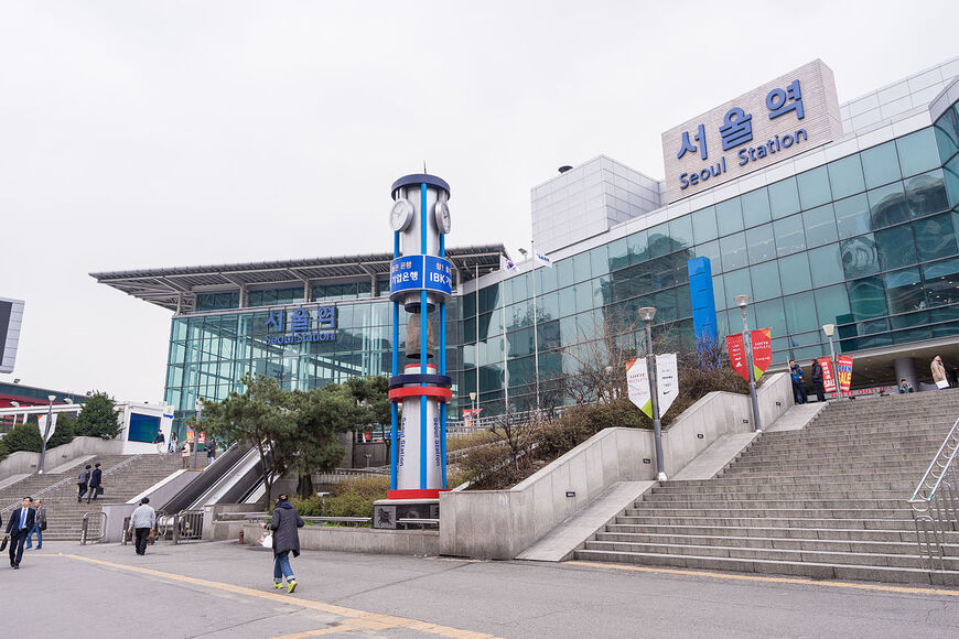 Автовокзал Сеула «Каннаме» (Seoul Express Bus Terminal)