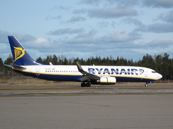 Отмен сотен рейсов Ryanair из-за забастовок больше не будет: стороны договорились 