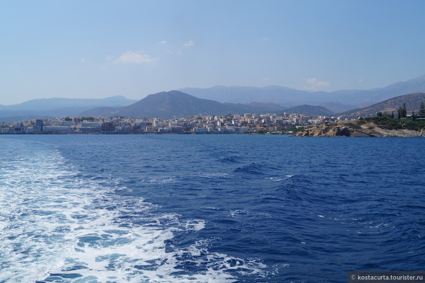 Агиос Николаос. Панорама с моря