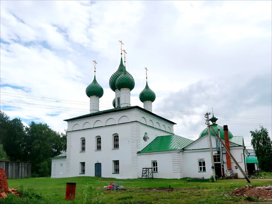 Пошехонье троицкий собор